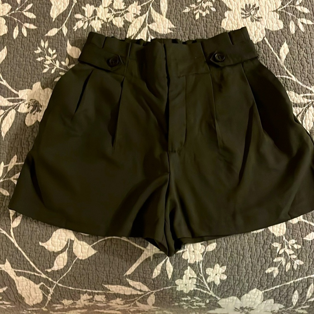 High rise shorts